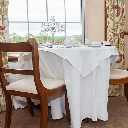 Poole Farm Bed and breakfast 5*