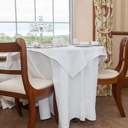Poole Farm Bed and breakfast